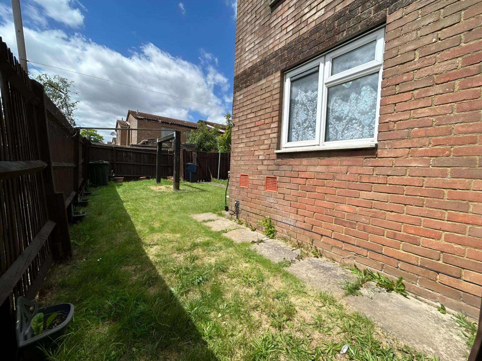 3 Bedroom House By M40 J4 High Wycombe Bagian luar foto